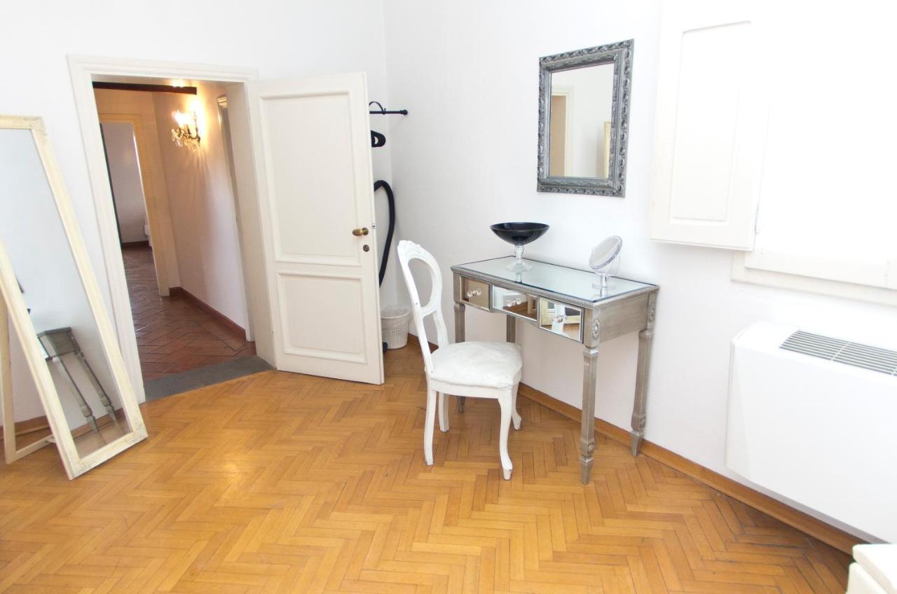 Traviata Appartamento Storico - Palazzo Tolomei Florencie Exteriér fotografie